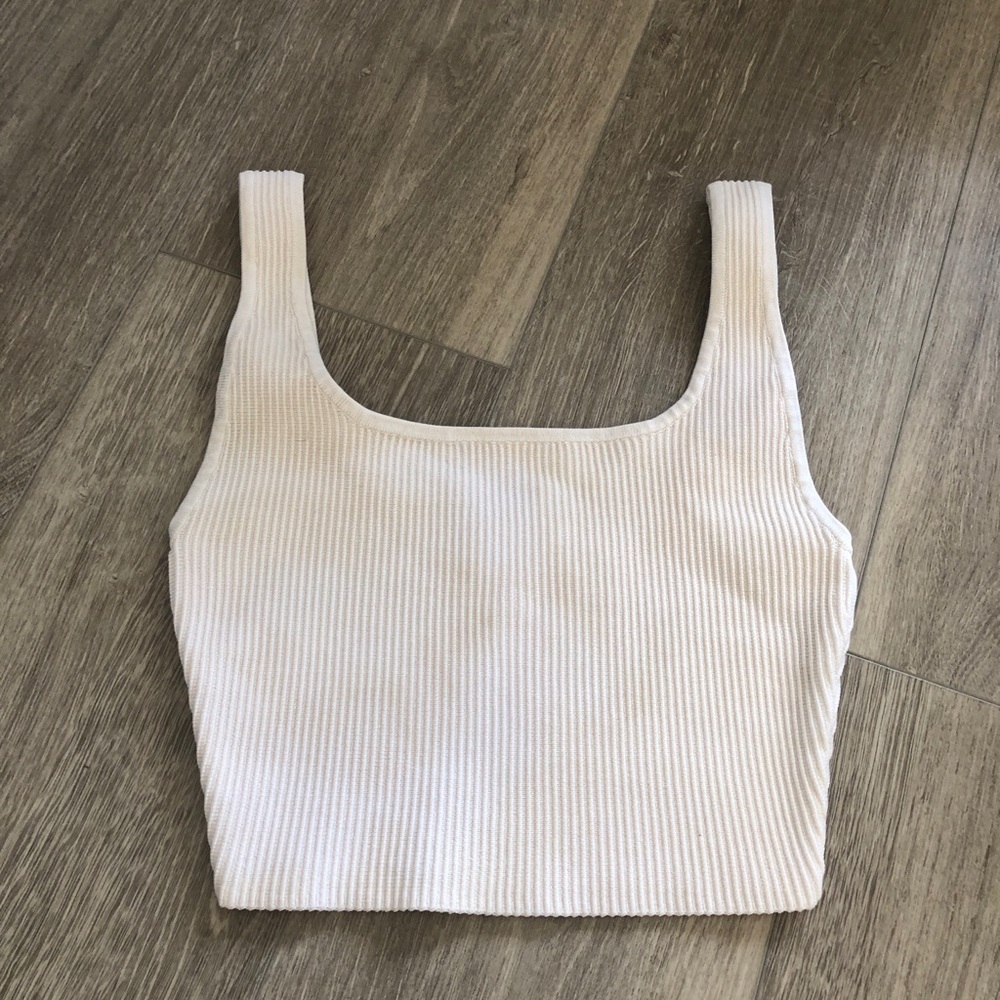 Aritzia tank top